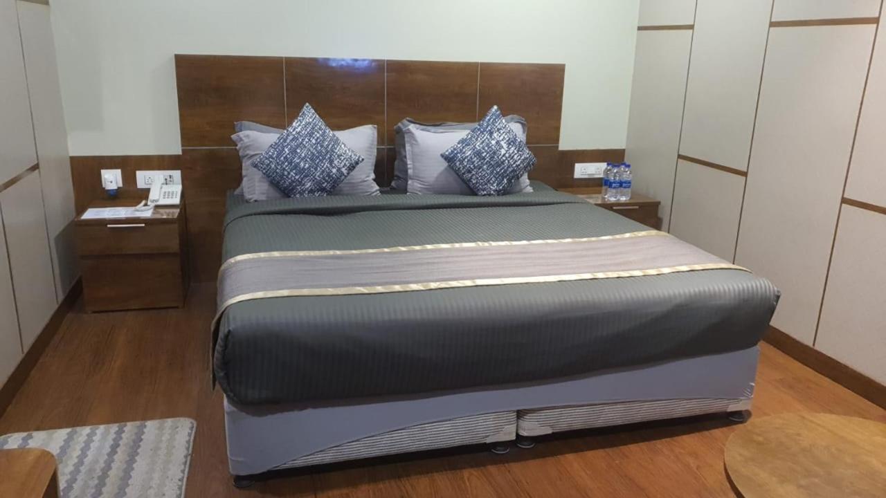 B8 Hotel 钦奈 外观 照片