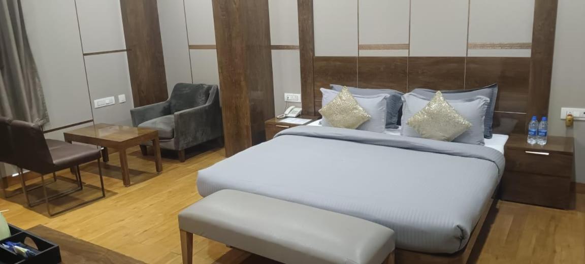B8 Hotel 钦奈 外观 照片